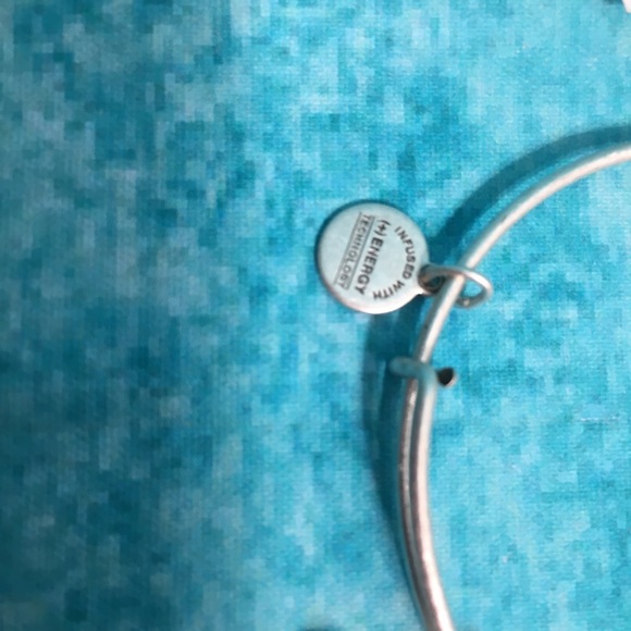 Alex and Ani Silver Lamp of Light Bangle - Picture 3 of 8